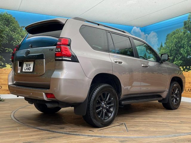 TOYOTA LANDCRUISER PRADO 2022 Image 31