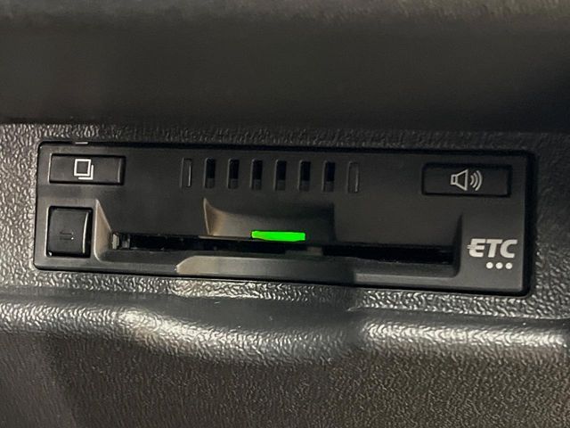 TOYOTA HIACE VAN 4WD 2022 Image 31