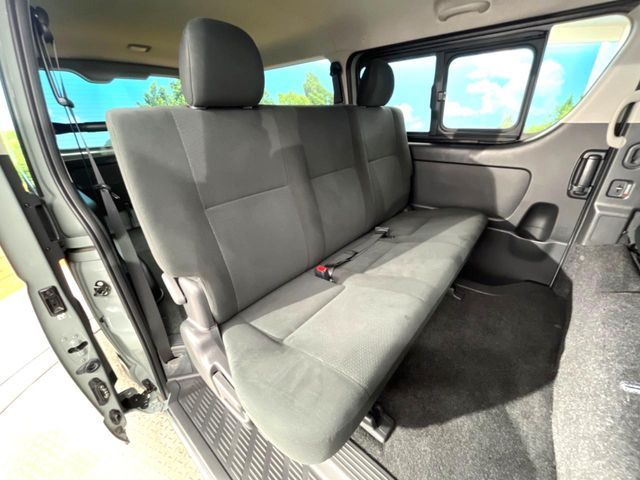 TOYOTA HIACE VAN 4WD 2024 Image 31