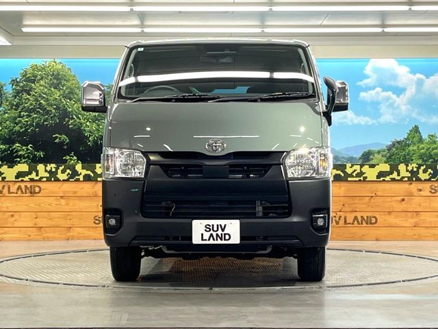 TOYOTA HIACE VAN 4WD 2024 Image 31