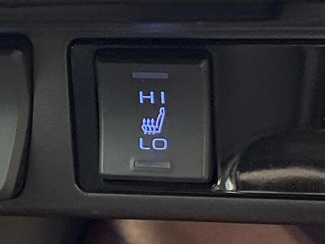 TOYOTA RAV4 HYBRID 4WD 2021 Image 31