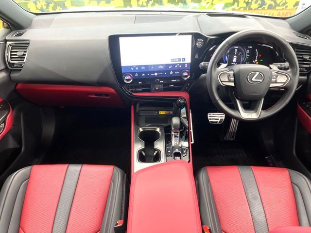 TOYOTA LEXUS NX350H 2023 Image 31