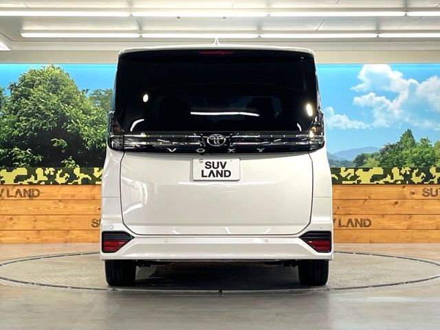 TOYOTA VOXY 2024 Image 31