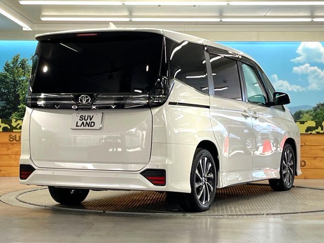 TOYOTA VOXY 2024 Image 31