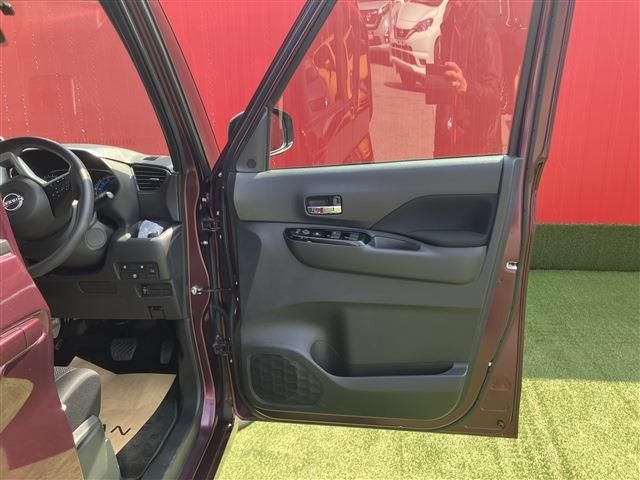 NISSAN ROOX 2025 Image 31