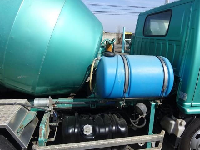 ISUZU ELF 2016 Image 31