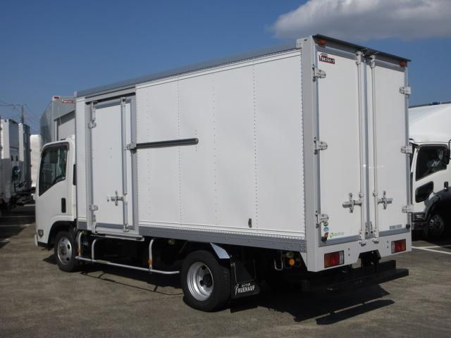 ISUZU ELF 2019 Image 31