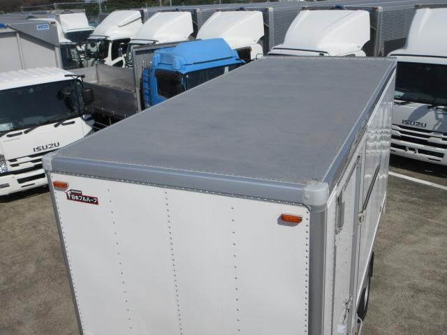 ISUZU ELF 2019 Image 31