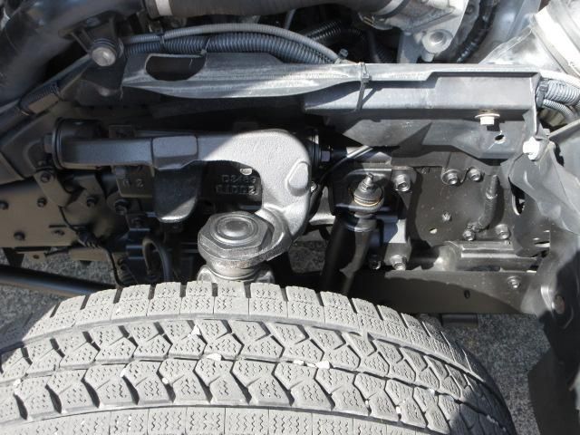 ISUZU ELF 2019 Image 31