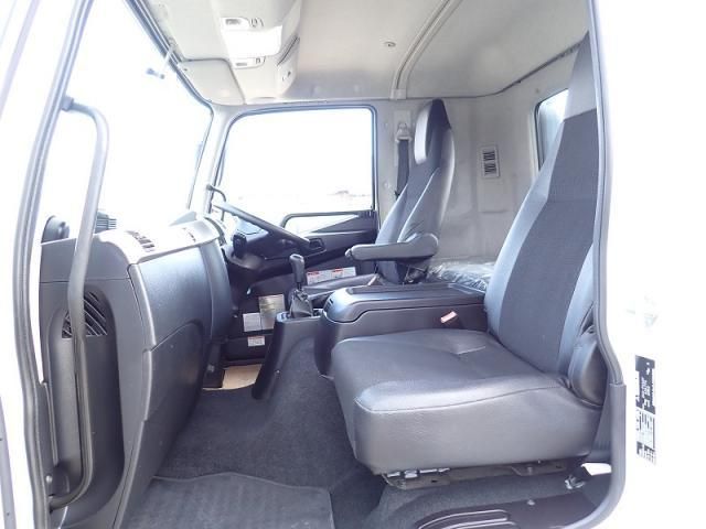 MITSUBISHI FUSOU FIGHTER 2021 Image 31