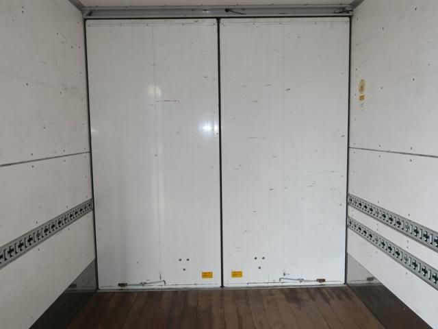 MITSUBISHI FUSOU FIGHTER 2017 Image 31