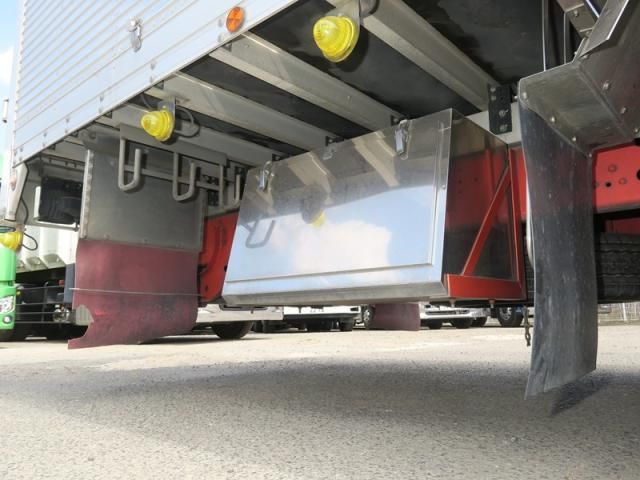 MITSUBISHI FUSOU FIGHTER 2017 Image 31