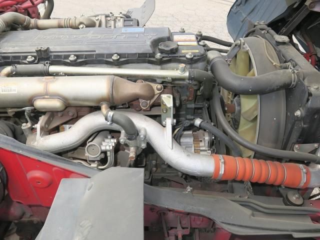 MITSUBISHI FUSOU FIGHTER 2017 Image 31