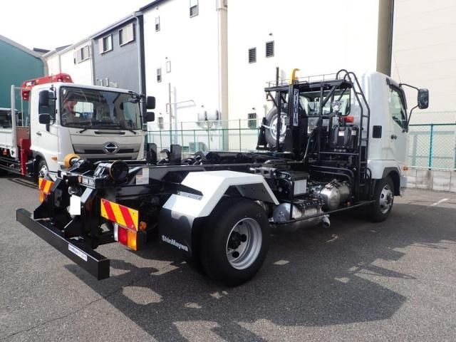 MITSUBISHI FUSOU FIGHTER 2025 Image 31