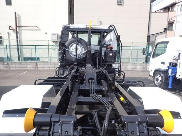 MITSUBISHI FUSOU FIGHTER 2025 Image 31