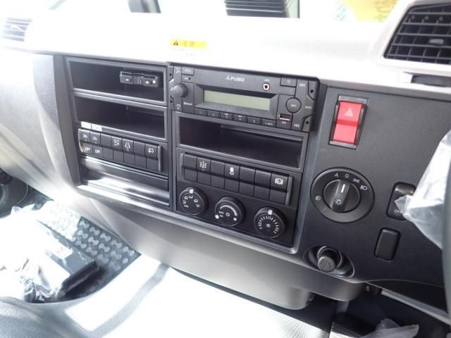 MITSUBISHI FUSOU FIGHTER 2025 Image 31