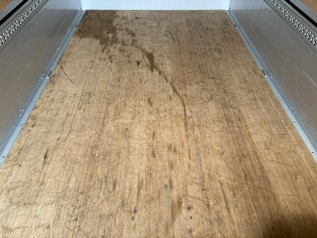 ISUZU FORWARD 2023 Image 31