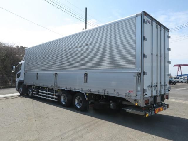 MITSUBISHI FUSOU SUPER GREAT 2018 Image 31