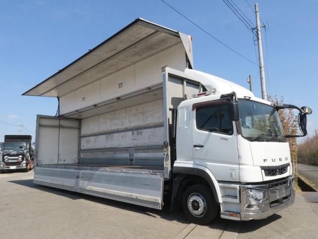 MITSUBISHI FUSOU SUPER GREAT 2018 Image 31