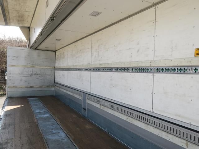 MITSUBISHI FUSOU SUPER GREAT 2018 Image 31