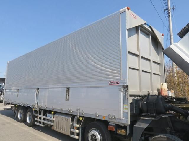 MITSUBISHI FUSOU SUPER GREAT 2018 Image 31