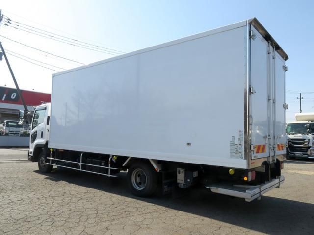 ISUZU FORWARD 2023 Image 31