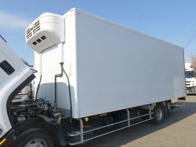 ISUZU FORWARD 2023 Image 31