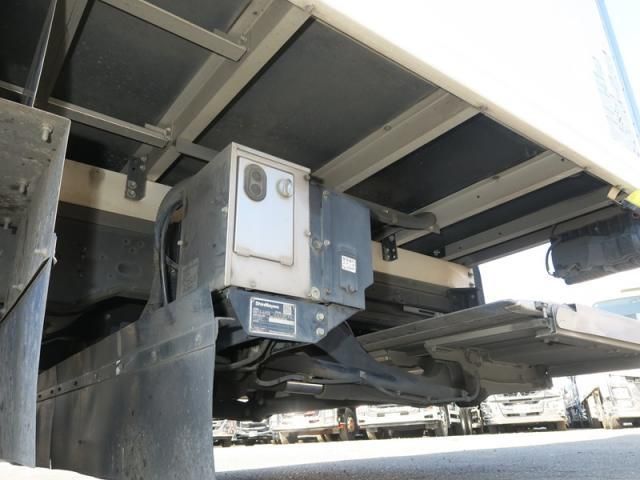 ISUZU FORWARD 2023 Image 31