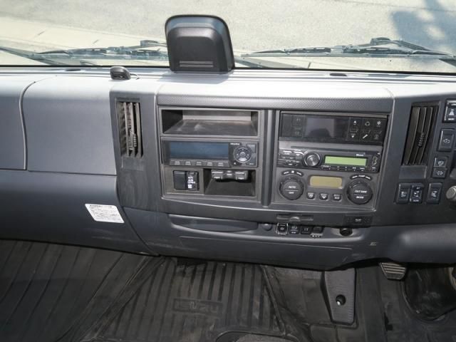 ISUZU FORWARD 2023 Image 31