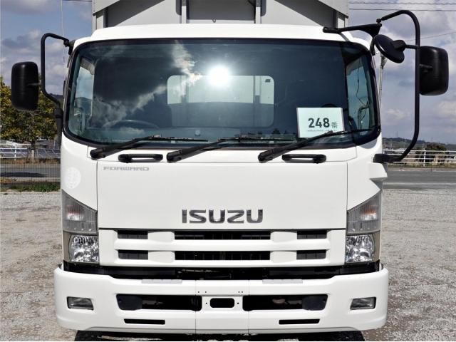 ISUZU FORWARD 2011 Image 31