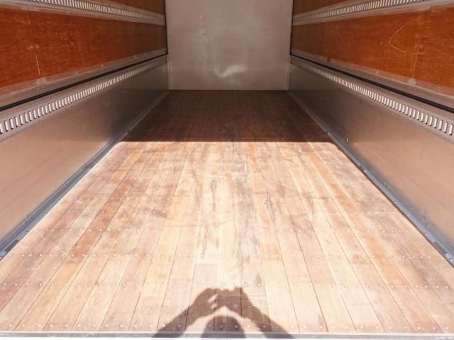 ISUZU FORWARD 2011 Image 31