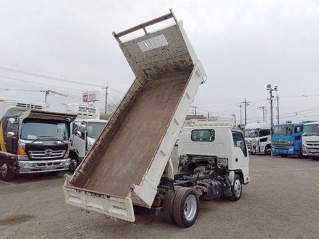 ISUZU ELF 2014 Image 31