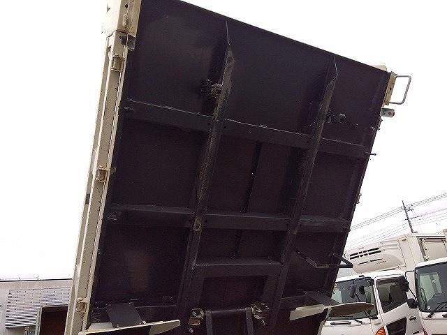 ISUZU ELF 2014 Image 31