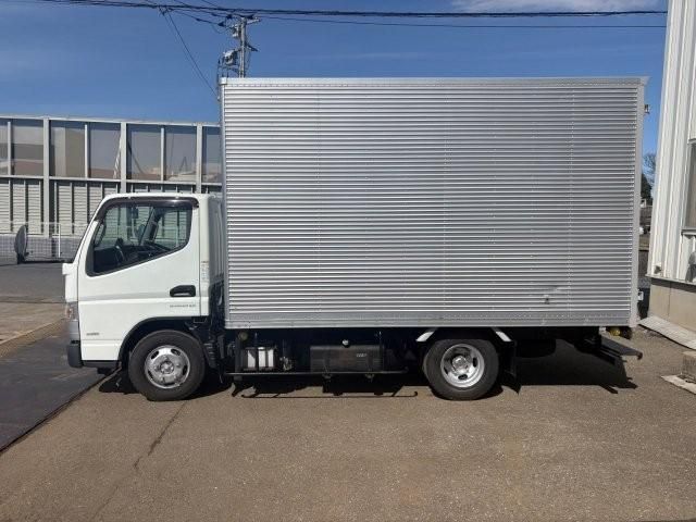 MITSUBISHI CANTER 2018 Image 31
