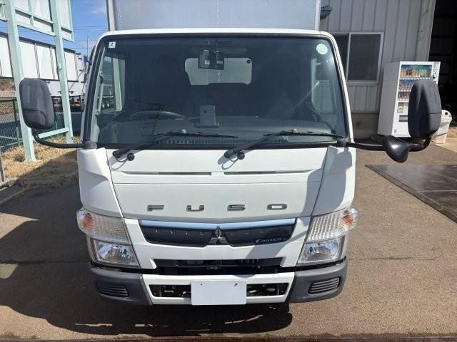 MITSUBISHI CANTER 2018 Image 31