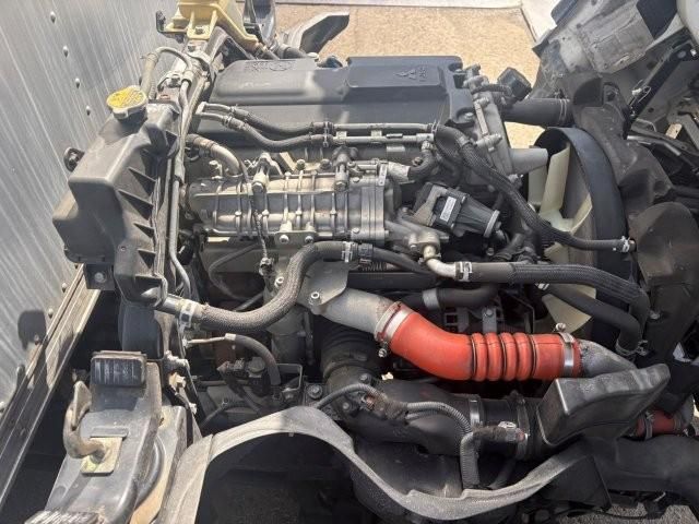 MITSUBISHI CANTER 2018 Image 31