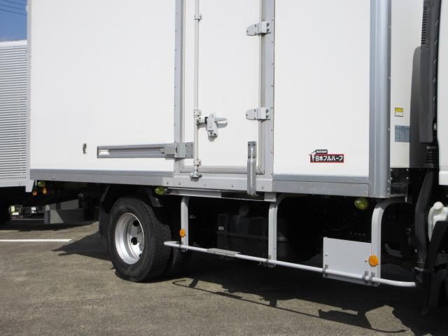 ISUZU ELF 2016 Image 31