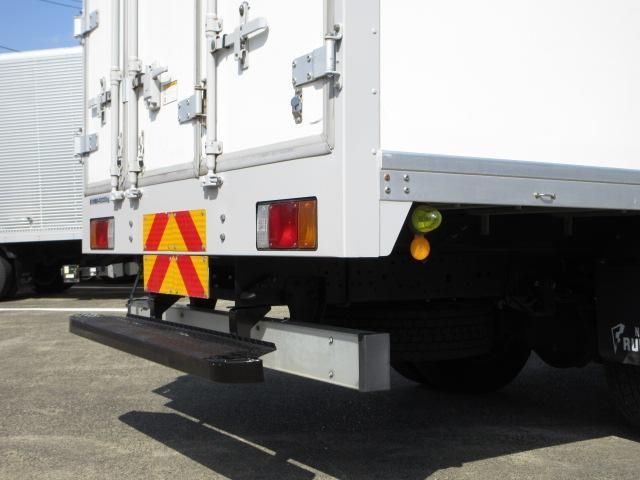 ISUZU ELF 2016 Image 31