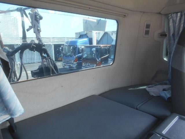 MITSUBISHI FUSOU SUPER GREAT 2011 Image 31