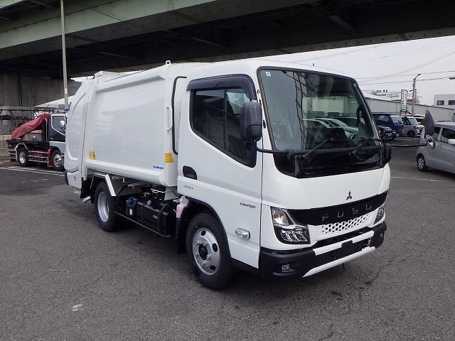 MITSUBISHI CANTER 2024 Image 31