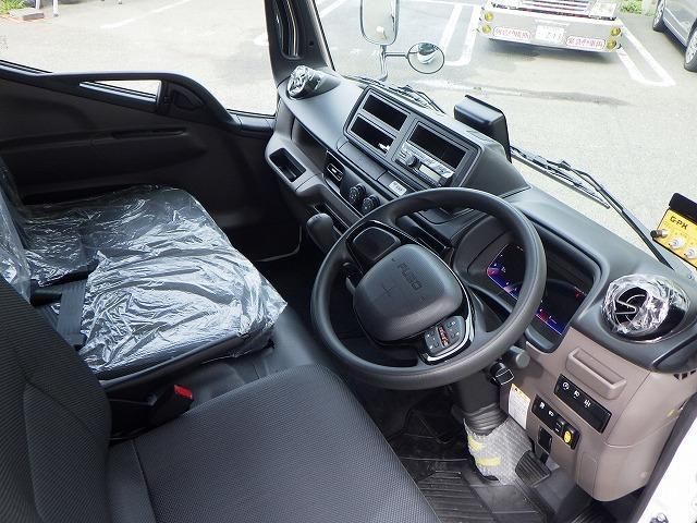 MITSUBISHI CANTER 2024 Image 31