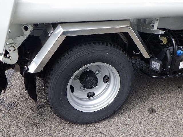 MITSUBISHI CANTER 2024 Image 31