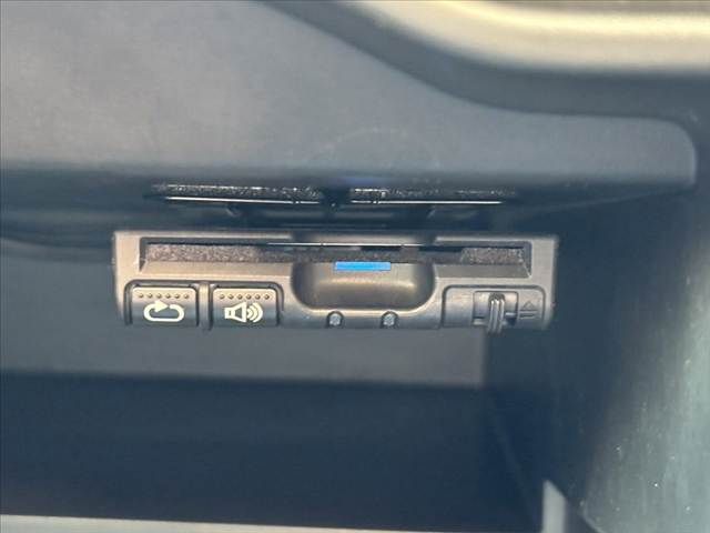 NISSAN NOTE 2015 Image 31