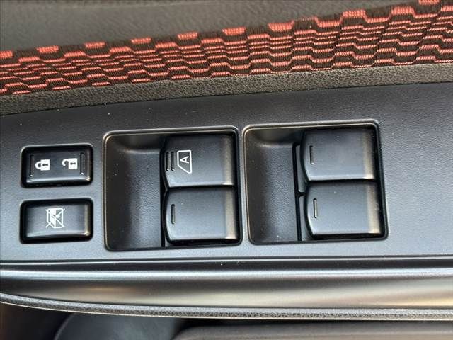 NISSAN NOTE 2015 Image 31