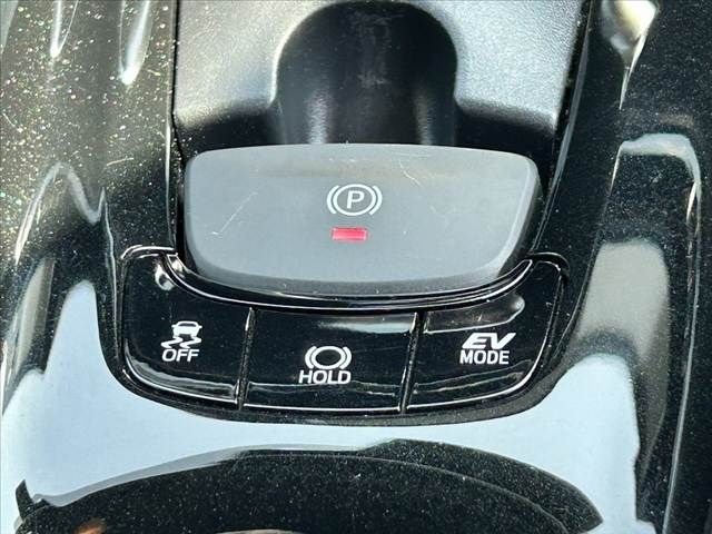 TOYOTA C-HR 2017 Image 31