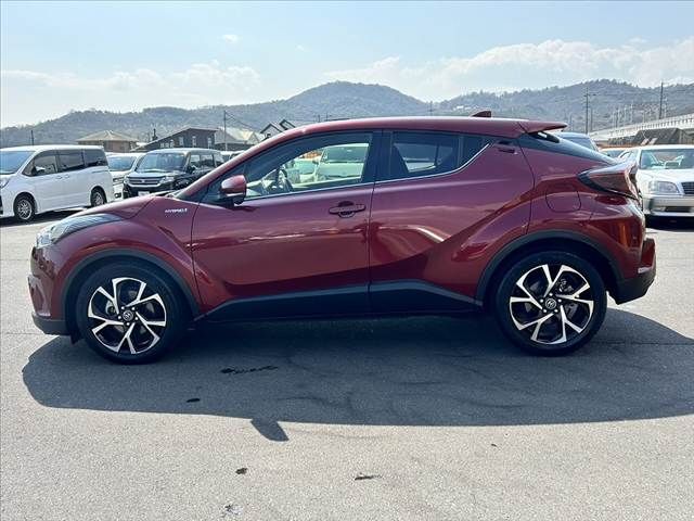 TOYOTA C-HR 2017 Image 31