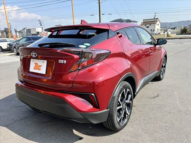 TOYOTA C-HR 2017 Image 31