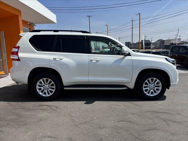 TOYOTA LANDCRUISER PRADO 2016 Image 31