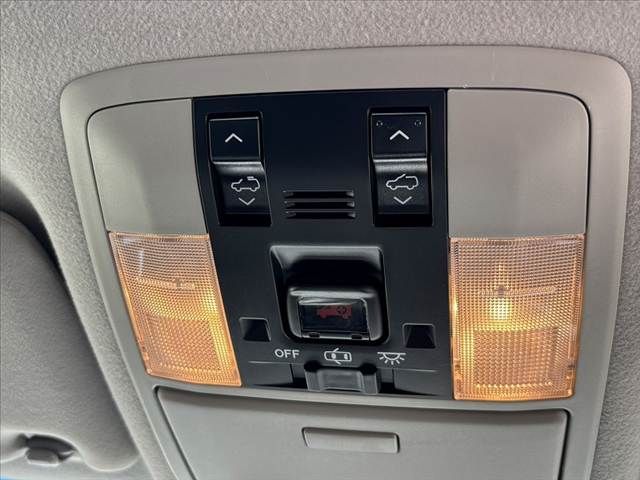 TOYOTA LANDCRUISER PRADO 2016 Image 31