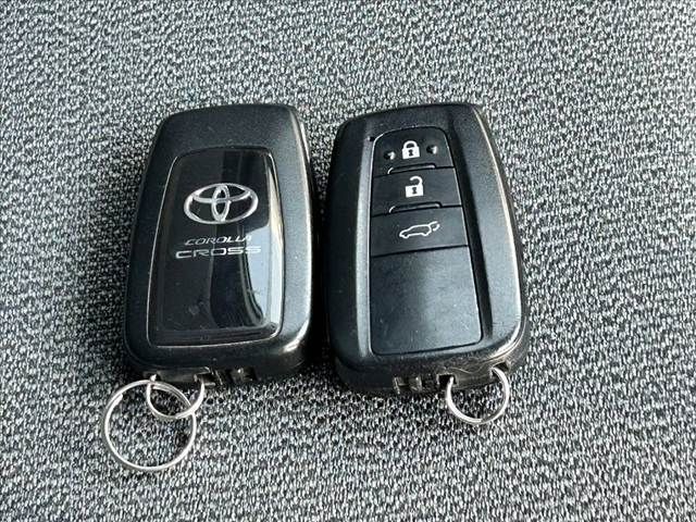 TOYOTA COROLLA CROSS HYBRID 2022 Image 31